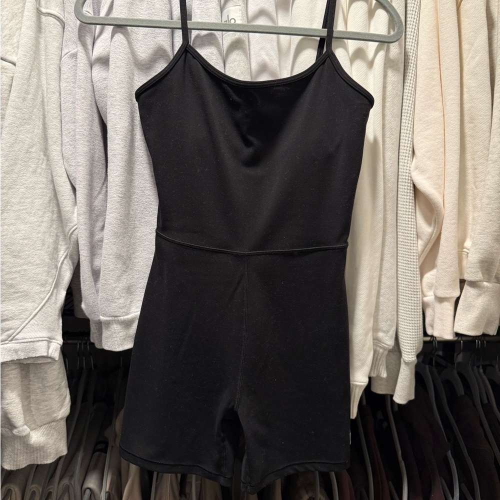 Vuori Onesie